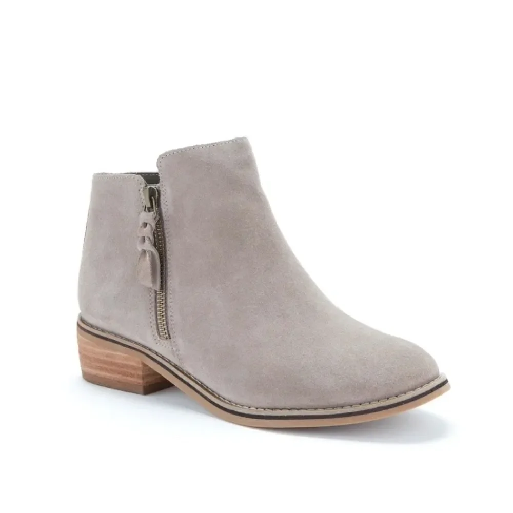 Blondo Liam Waterproof Mushroom Gray Suede Leather Zip Ankle‎ Boots Booties 7